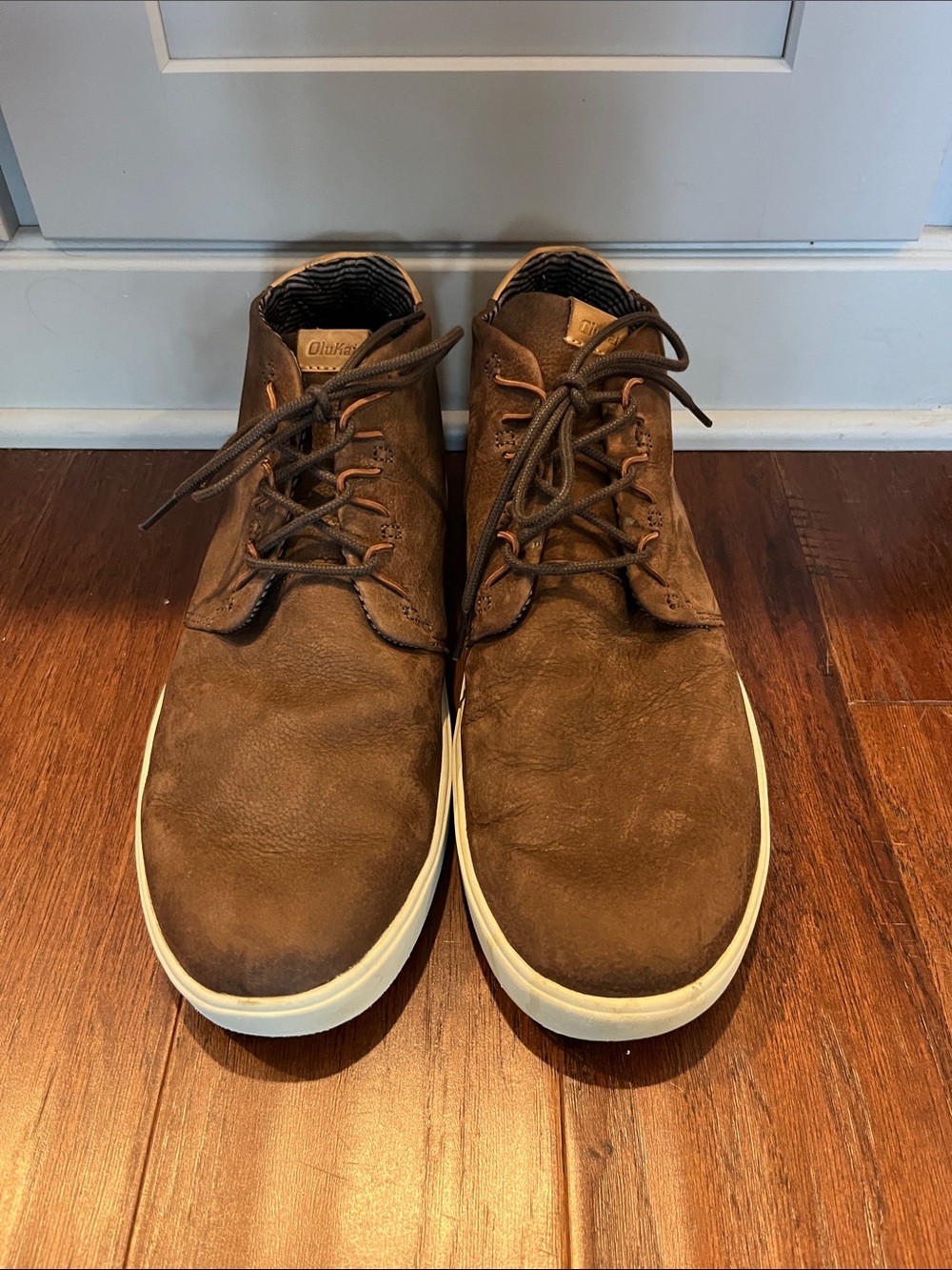 OluKai Men's Brown Leather Chukka Boots